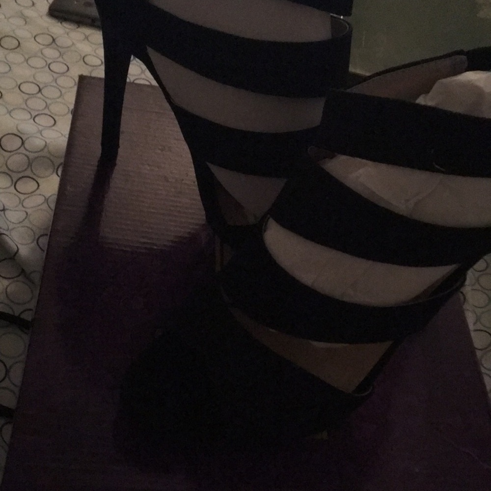 Black size 9 kayleen by Los Angeles high heels